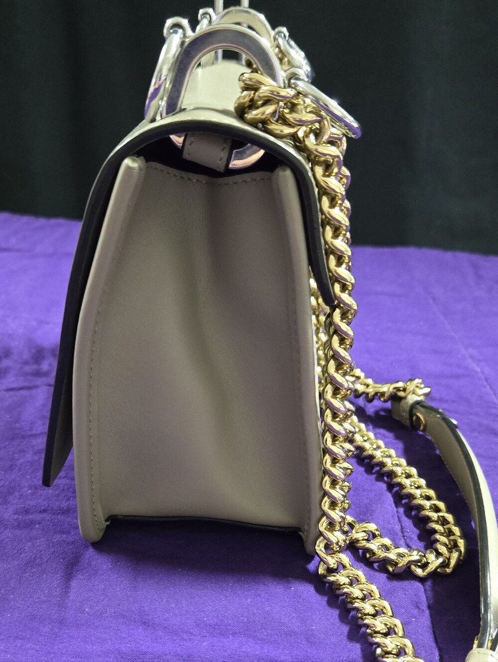 EUC Fendi FF Kan Taupe Shoulder Bag With Gold-Silver Hardware - Picture 4 of 16